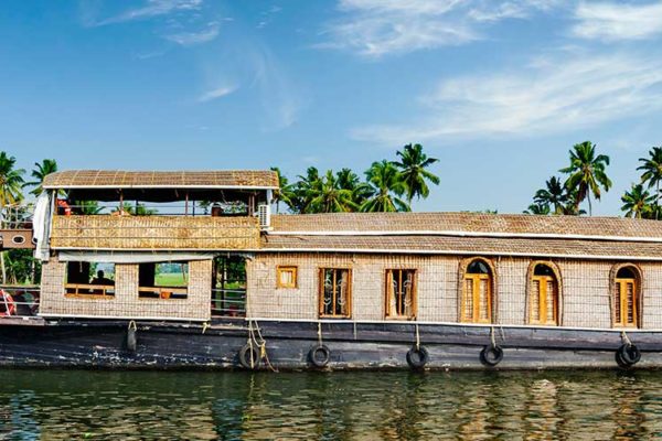 Tours and Travelers in Bangalore, Tourz2explore